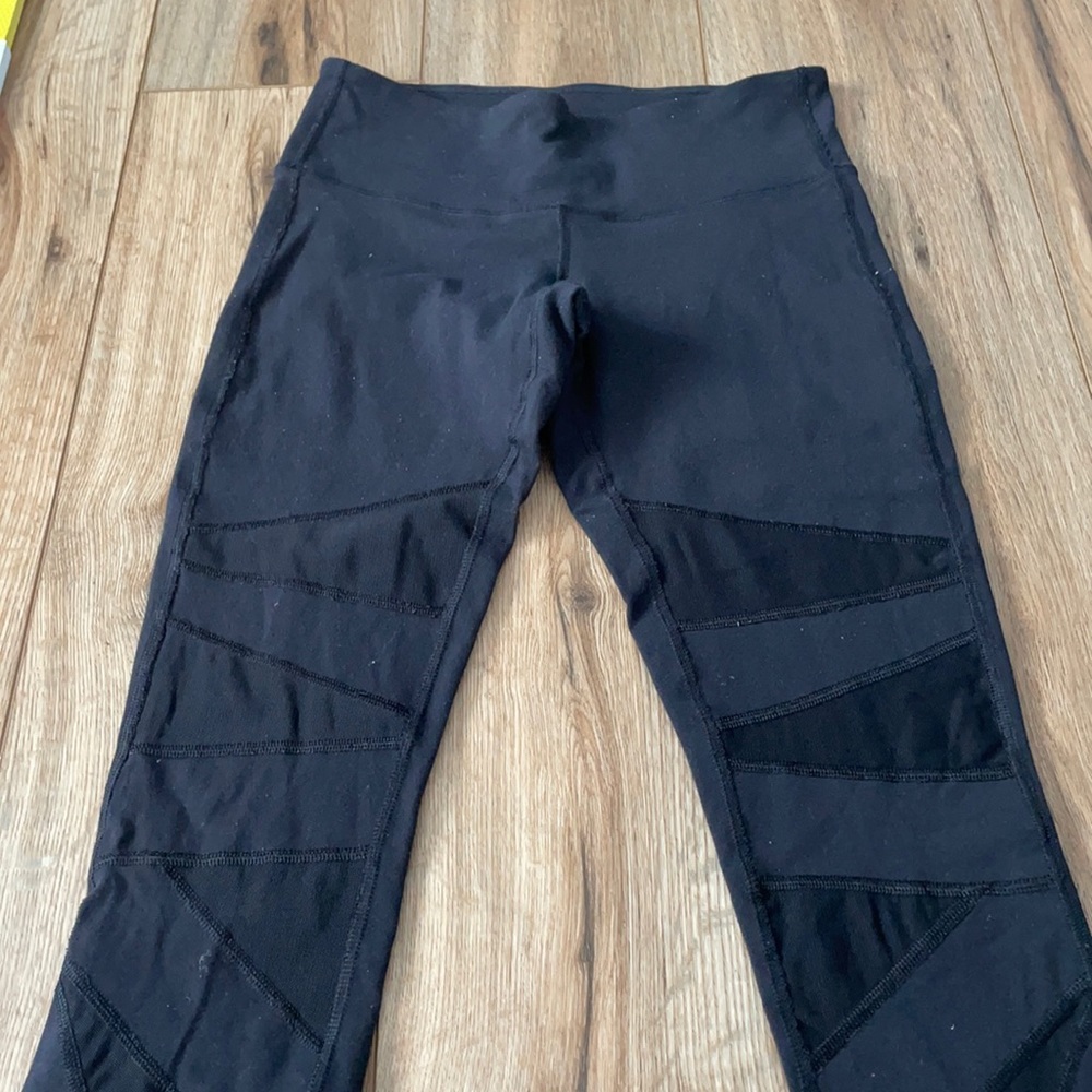 Lululemon sports tight